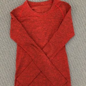 Lululemon Swiftly Tech Long Sleeve Top